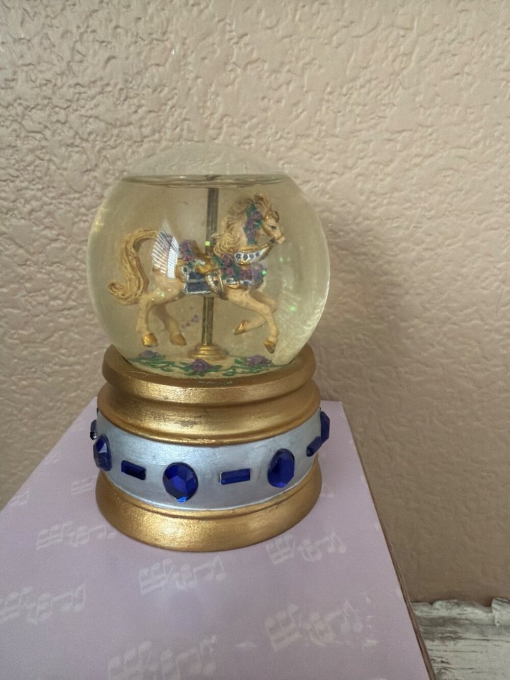 San Francisco Music Box Mini Sapphire Carousel Snow Globe Phantom of Opera w/Box - Picture 7 of 14